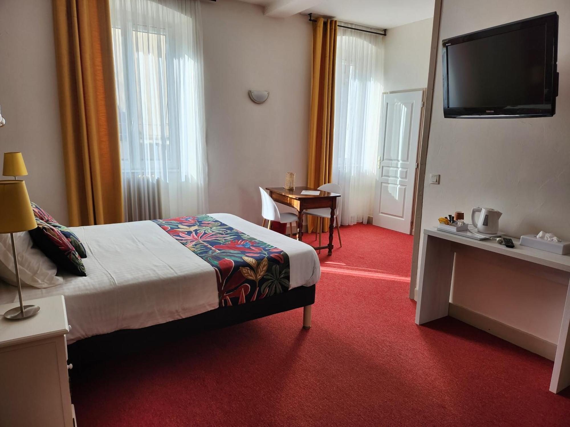 Hotel Des Negociants Lamastre Exteriör bild